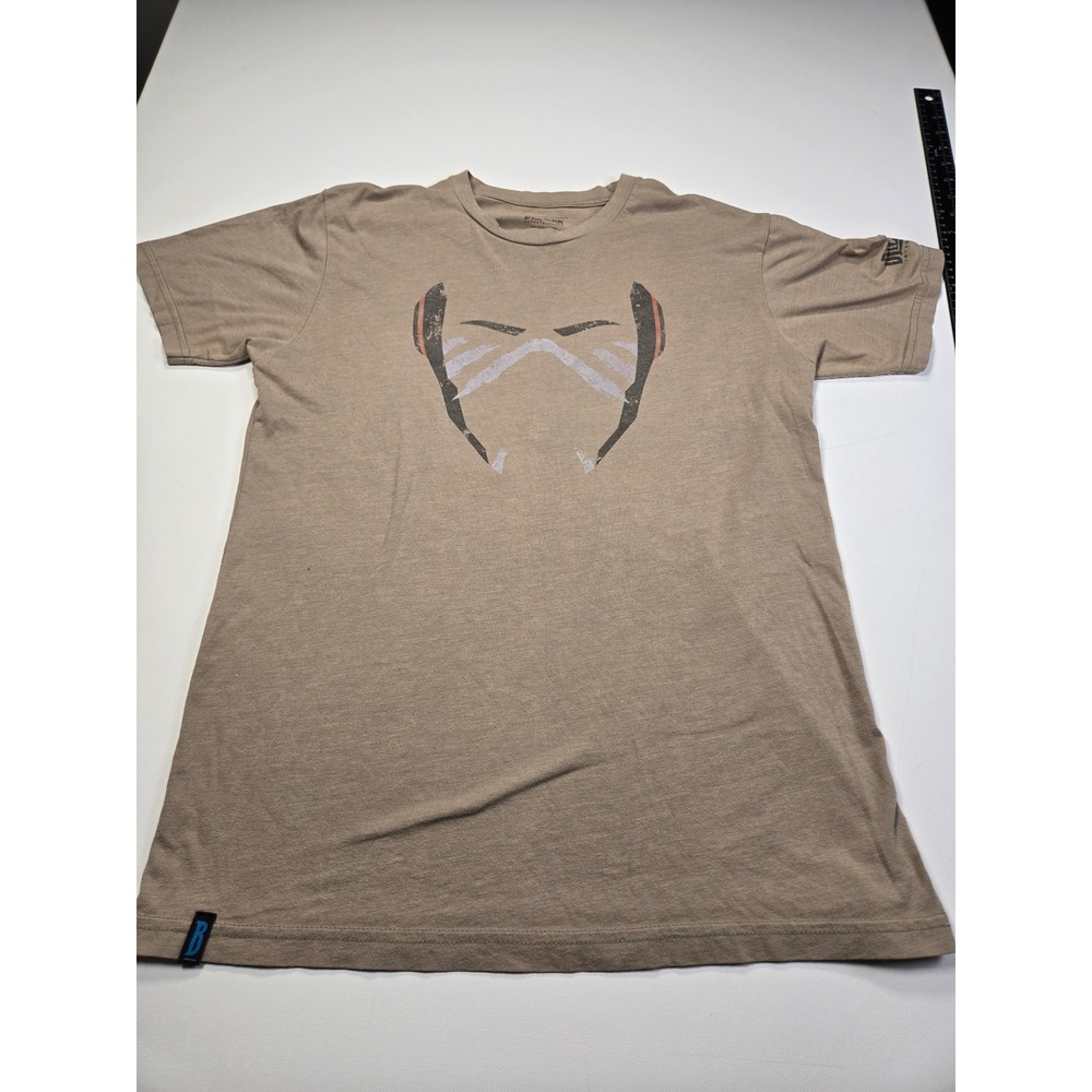 Blizzard Overwatch Ana Shrike T-Shirt Mens Medium Tan Excellent Graphic Tee